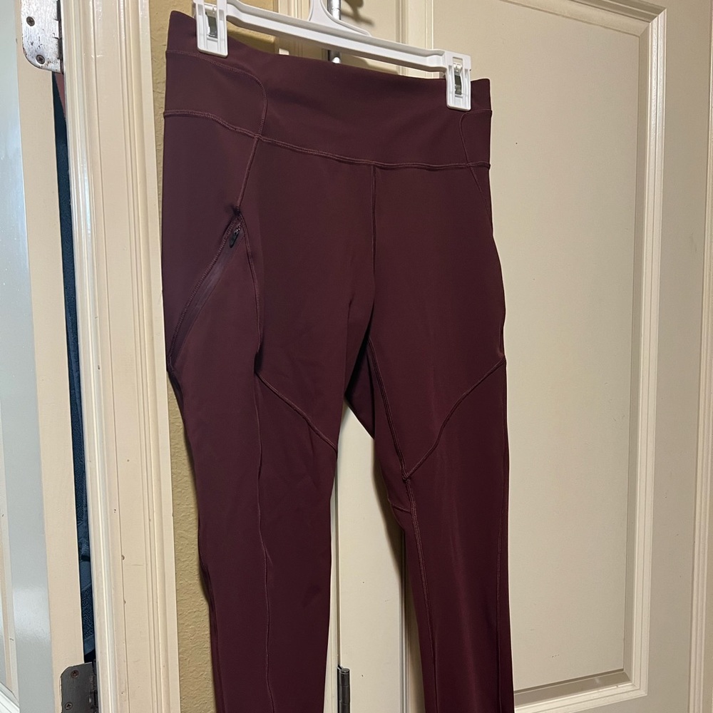 Lululemon Maroon Burgundy Leggings Tights size sz 8 M Medium